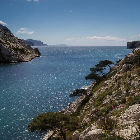 La Des Calanques Bed & Breakfast